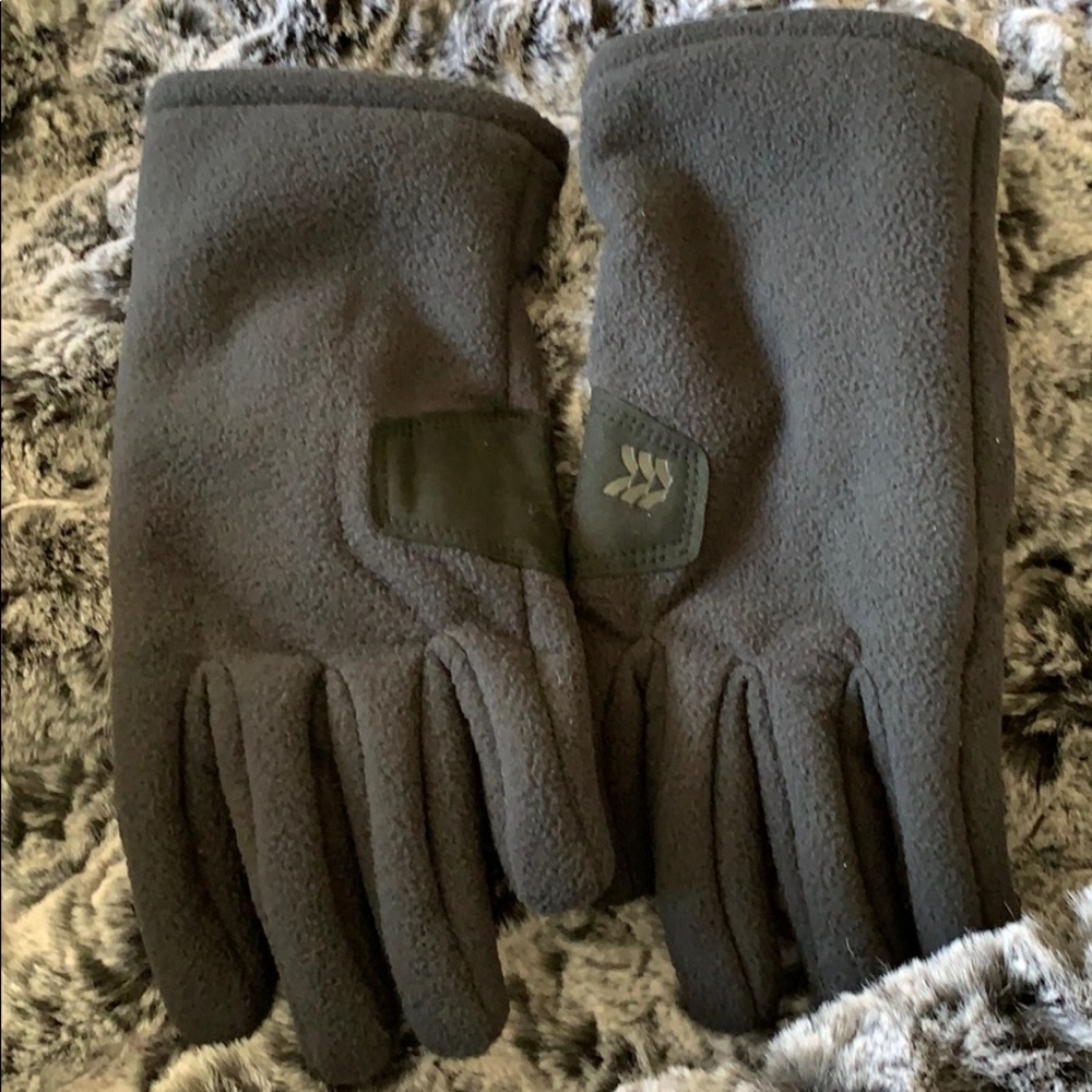 Fleece Black Gloves - All In Motion